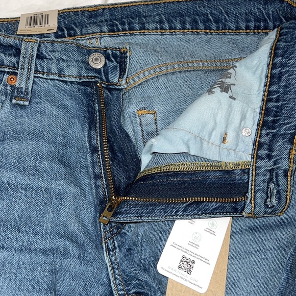 NWT Levi’s Distressed 541 Athletic Taper - Picture 8 of 13